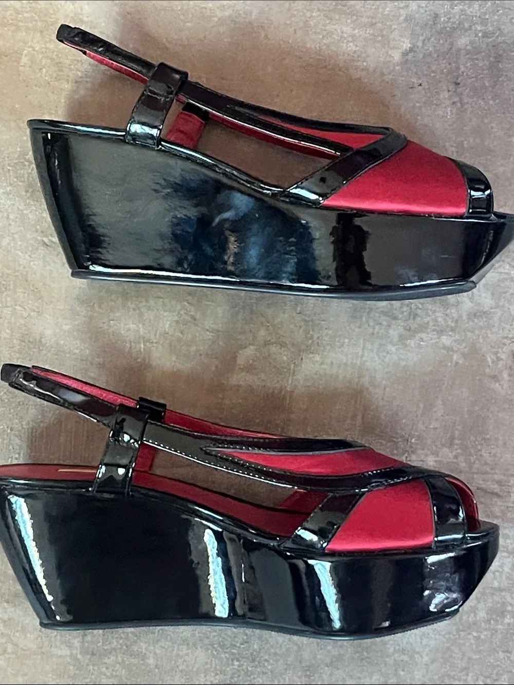 Max Studio Open Toe Peek, Slingback Platform Shoe Black, Red 6M